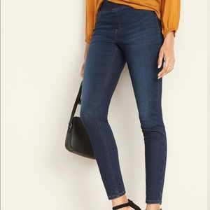 Old navy rockstar skinny pull on jegging size 20 short